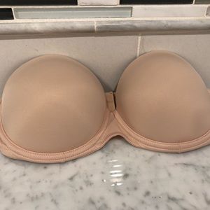 PINK Victoria's Secret Intimates & Sleepwear - VS Pink 36C Strapless Push Up Bra PINK Victoria's Secret Intimates & Sleepwear - VS Pink 36C Strapless Push Up Bra